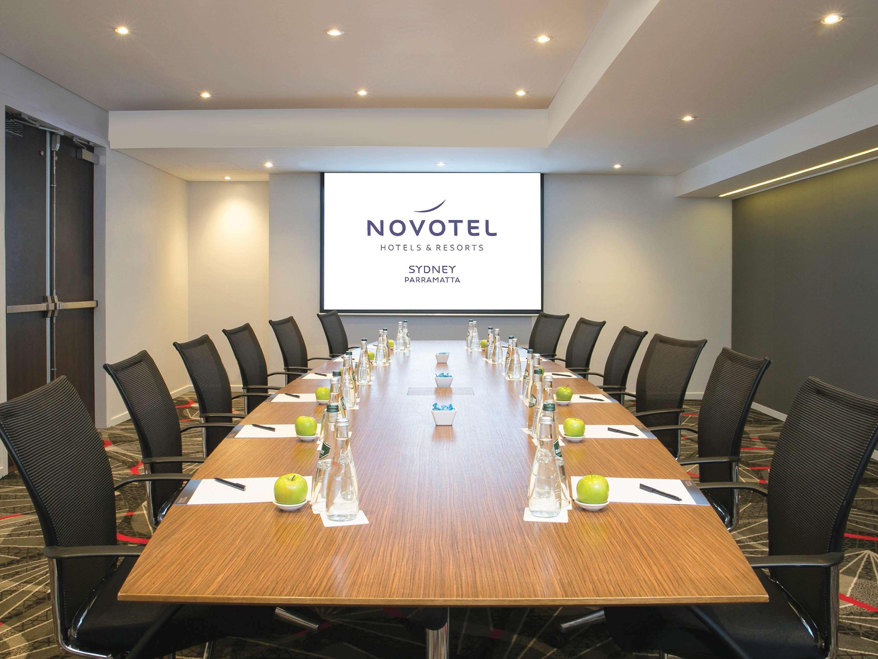 Novotel Sydney Parramatta Zewnętrze zdjęcie